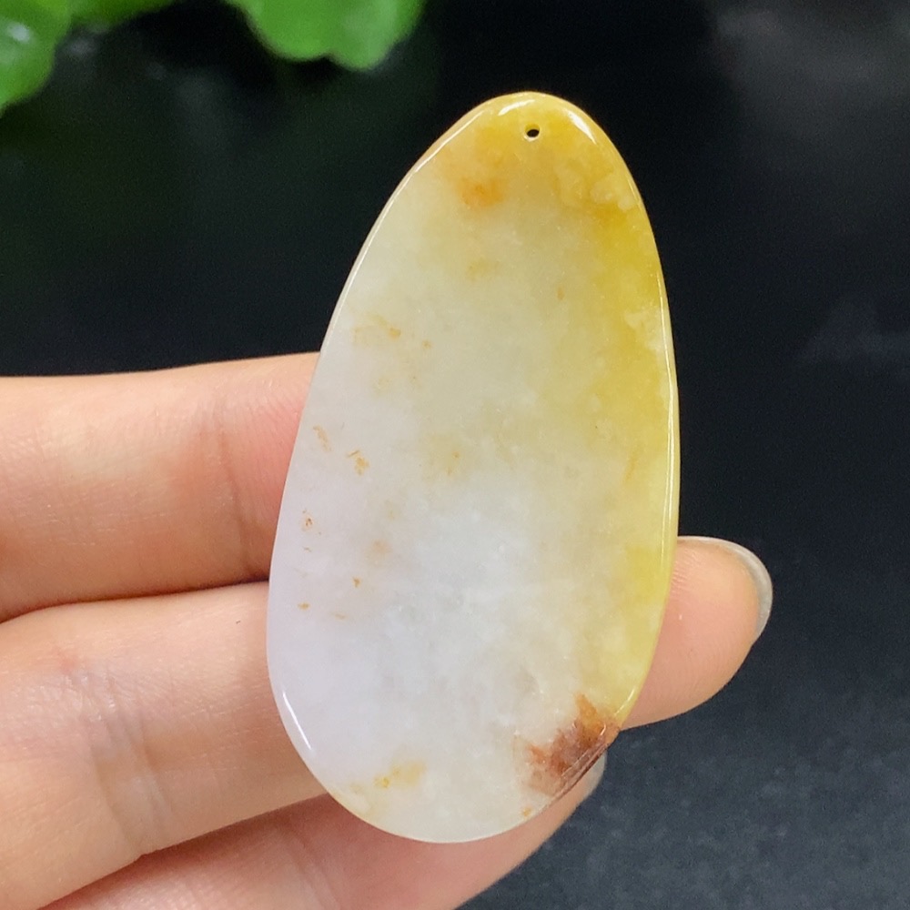 F27066055 Jadeite Pendant Total Weight Approx. 15.99g Yellow Color Origin Undetermined