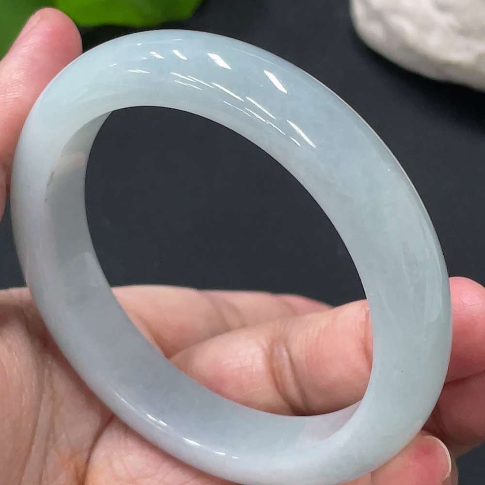 F26974627 Jadeite Round Bangle Size 55 Total Weight Approx. 55.5g