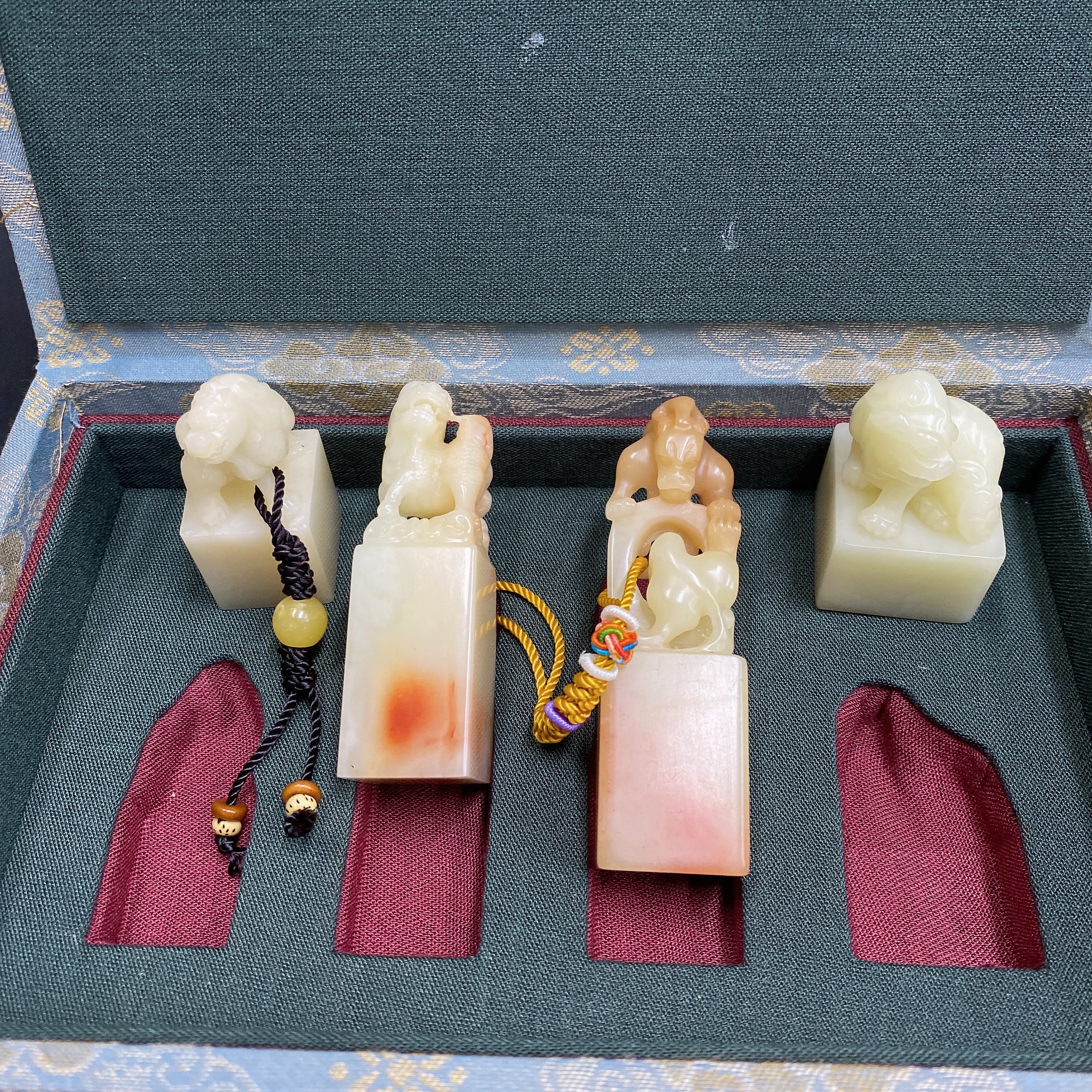 H33859726 Shoushan Stone Auspicious Beast Seal