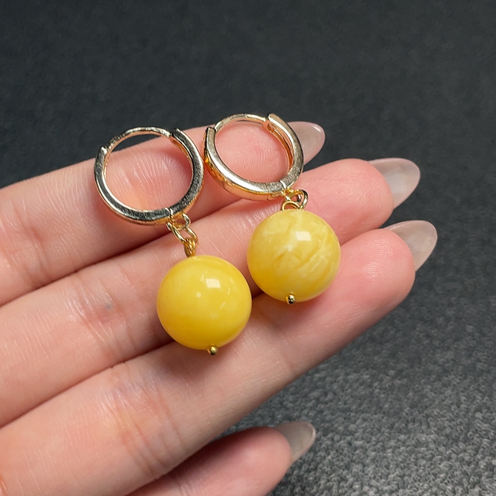 C34008568 Amber Beeswax Earrings Non-Gold Total Weight Approx.5g Size 13mm