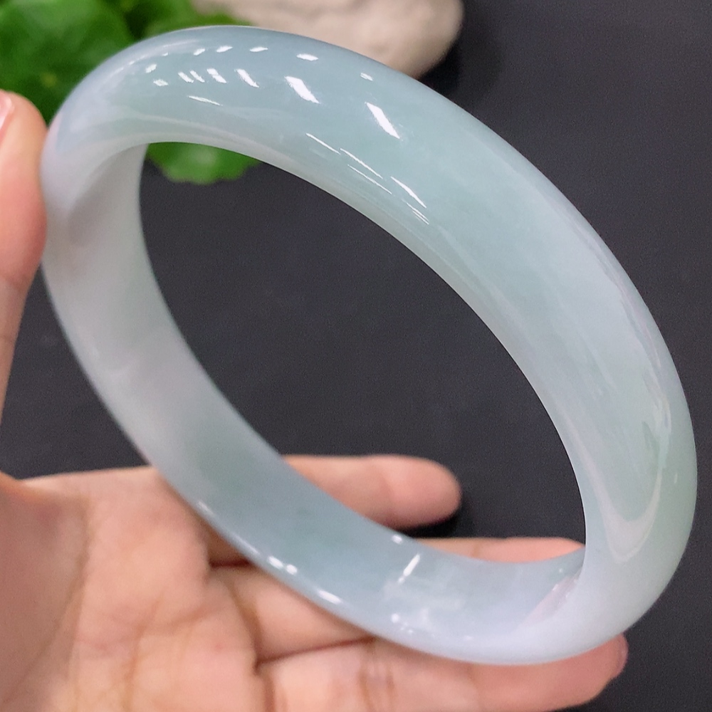 F35088126 Jadeite Bangle Size 78 Total Weight Approximately 105.86g