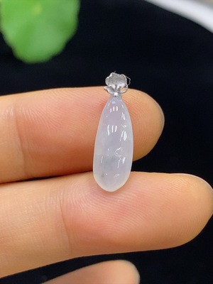 F34044779 Jadeite Fu Dou Pendant 18k Total Weight Approx. 0.79g
