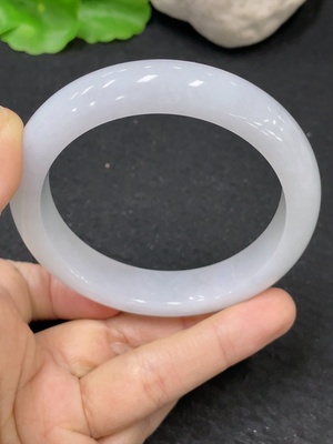 F31613116 Jadeite Round Bangle Size 55.7 Total Weight Approx. 58.46g