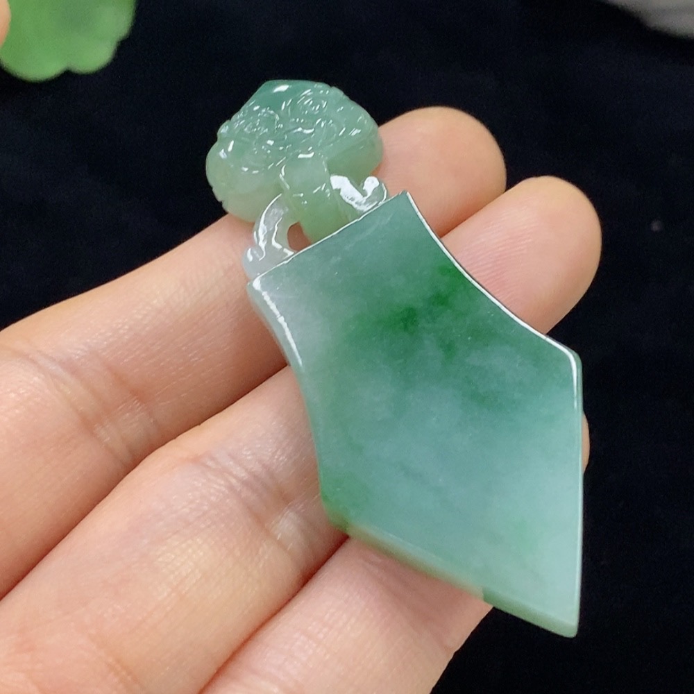 F28235516 Jadeite Pendant Total Weight Approx. 15.47g
