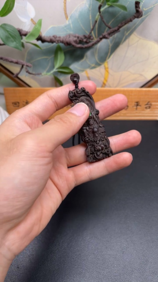 F33910970 Jadeite Cabochon Mounting