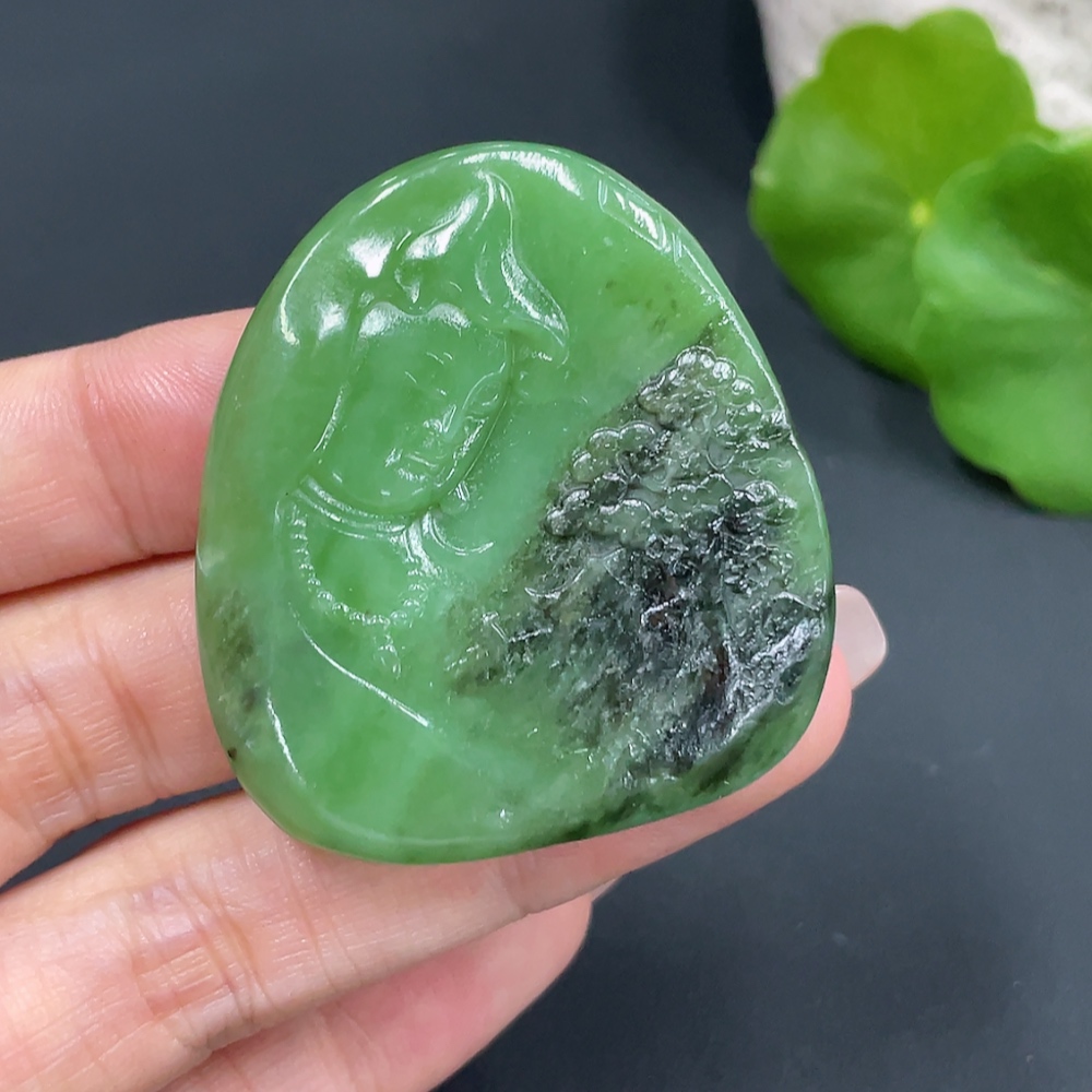 H18020522 Hetian Jade Pendant - Landscape Guanyin, Total Weight Approx. 30g
