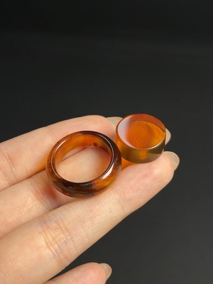 C46541766 琥珀蜜蜡戒圈+饰品  16圈口  货品总重约3.11克
