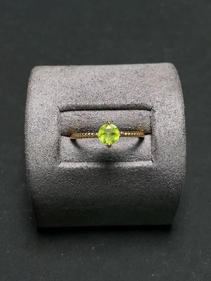 C30540311 Peridot Ring Non-Gold Adjustable Total Weight Approx.1g Stone Size About 4.3mm