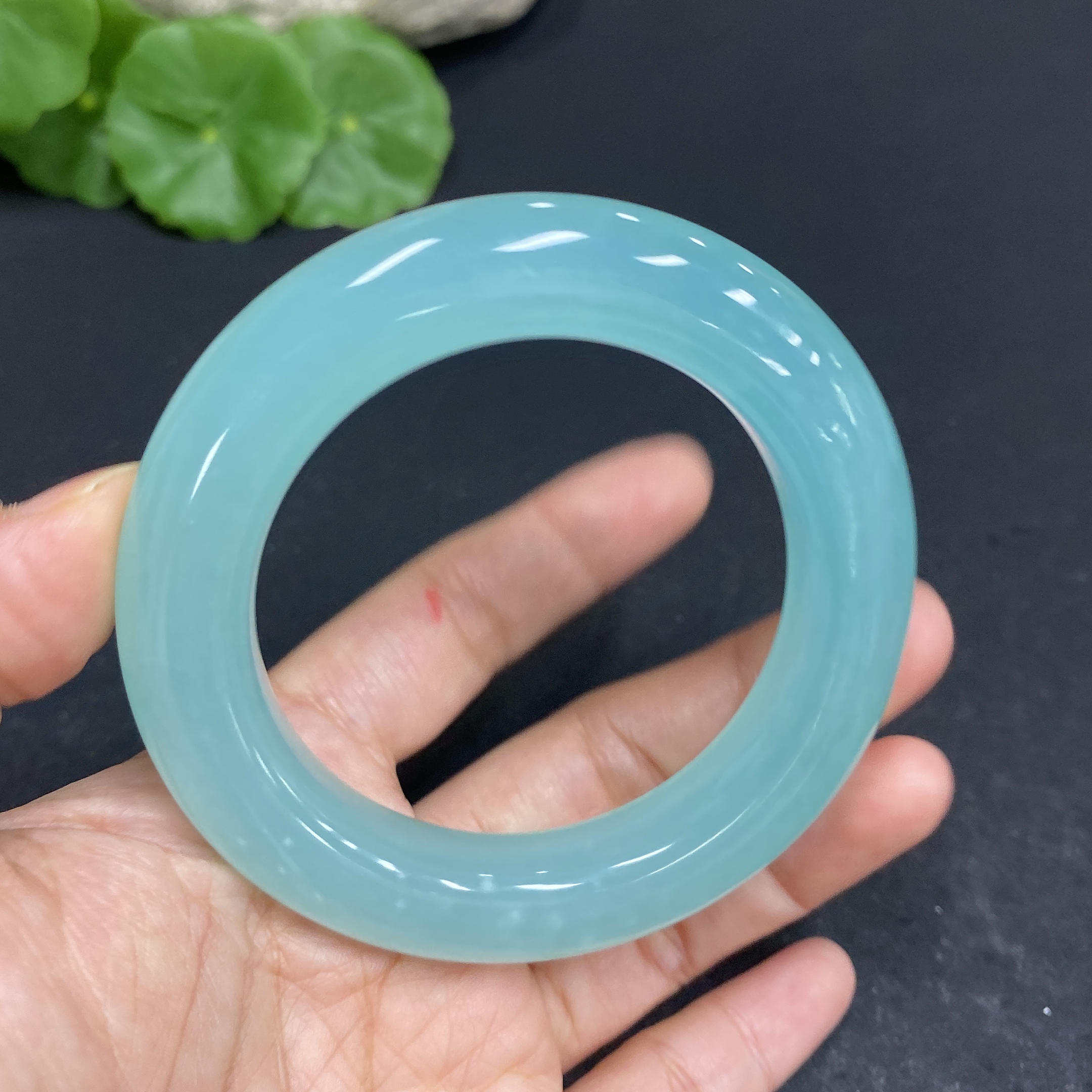 H33904192 Xiuyu (Serpentine Jade) Regular Bracelet Size 52.2 Total Weight Approx. 64g