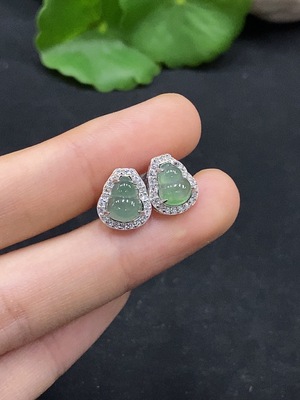 F31603767 Jadeite Gourd Inlaid Earrings Non-Gold Inlaid Total Weight About 1.85g Non-Diamond
