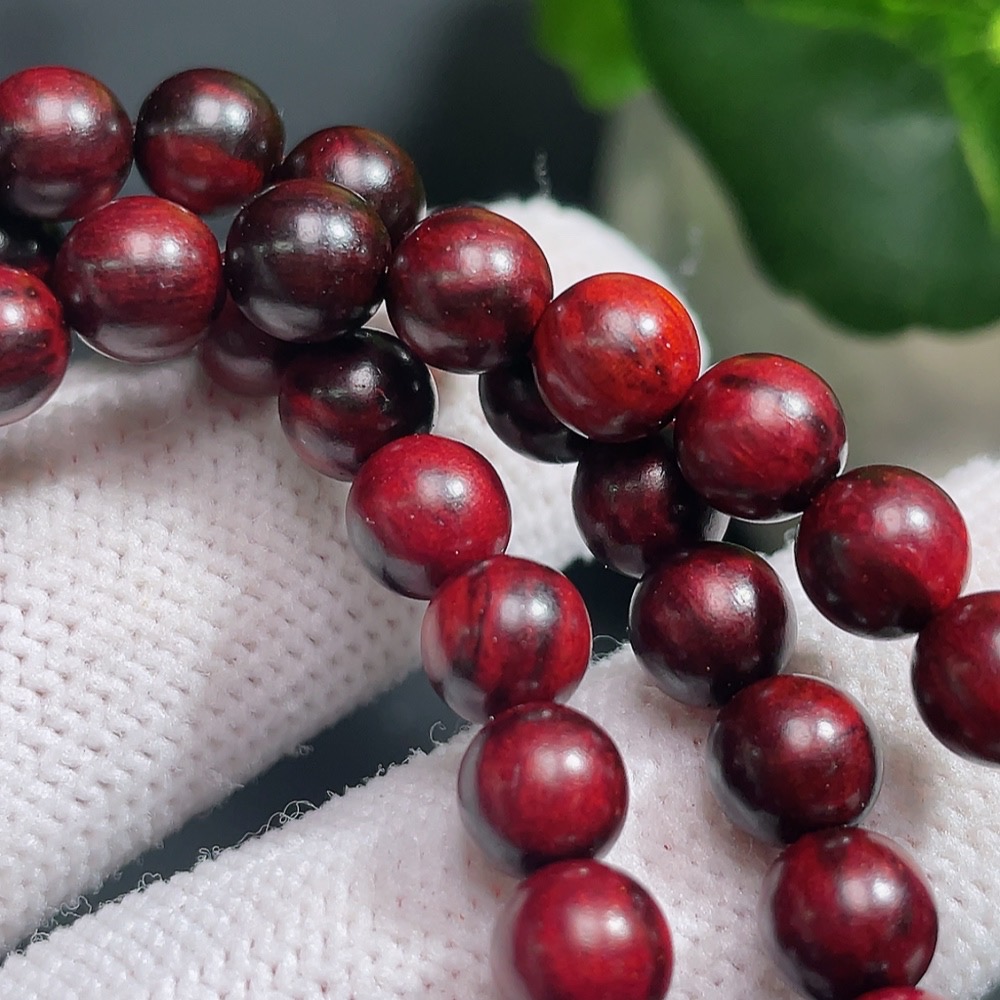 W33854848 Small-Leaf Sandalwood Long Strand, Total Weight Approx. 16.59g, Bead Size ~6.1mm