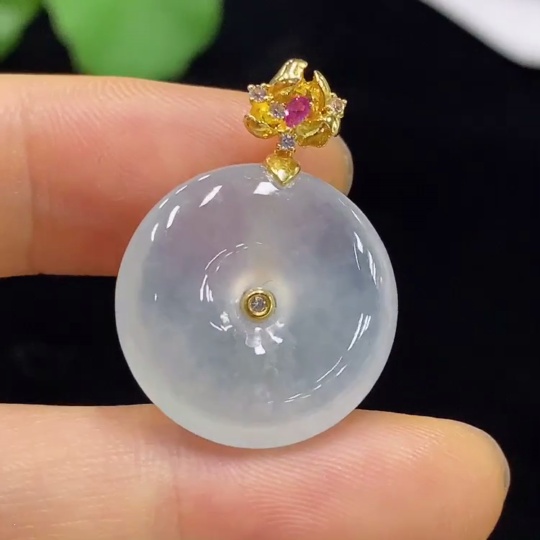 F35095185 Jadeite Peace Knot Pendant 18k Non-Diamond Total Weight Approx.5g