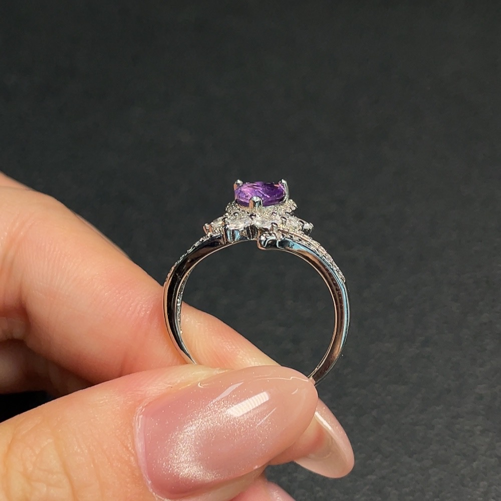 C31679982 Crystal Ring Adjustable Non-Gold Total Weight Approx. 2.69g