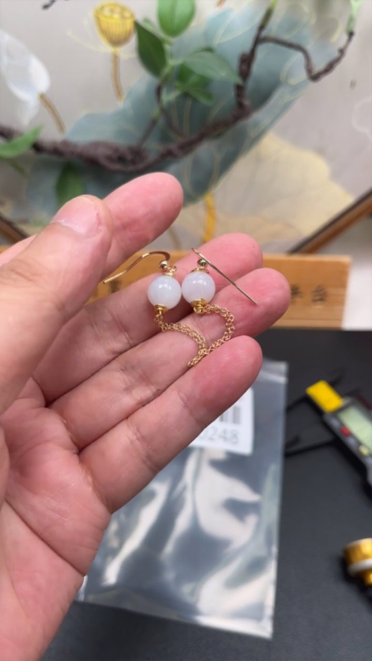 F32780248 Jadeite Inlaid Earrings Non-Gold