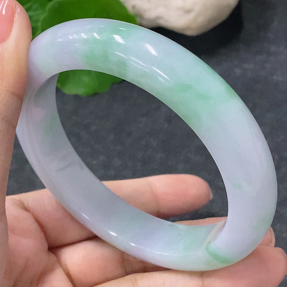 F34977176 Jadeite Round Bangle Size 56.3mm Total Weight Approx.66.18g With Damage/Crack