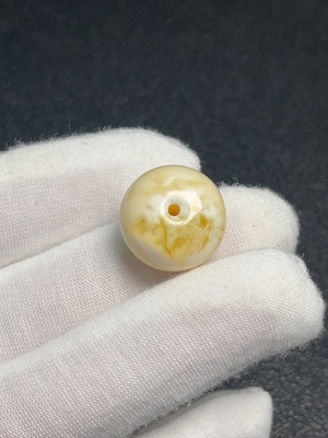 C34952174 Amber Jewelry Total Weight Approx. 1.93g