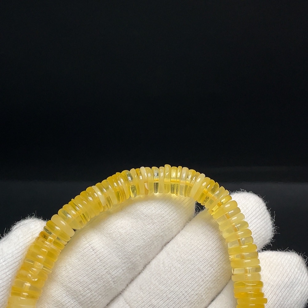 C30469492 Amber Beeswax Bracelet, about 7.4mm, total weight about 7.35g