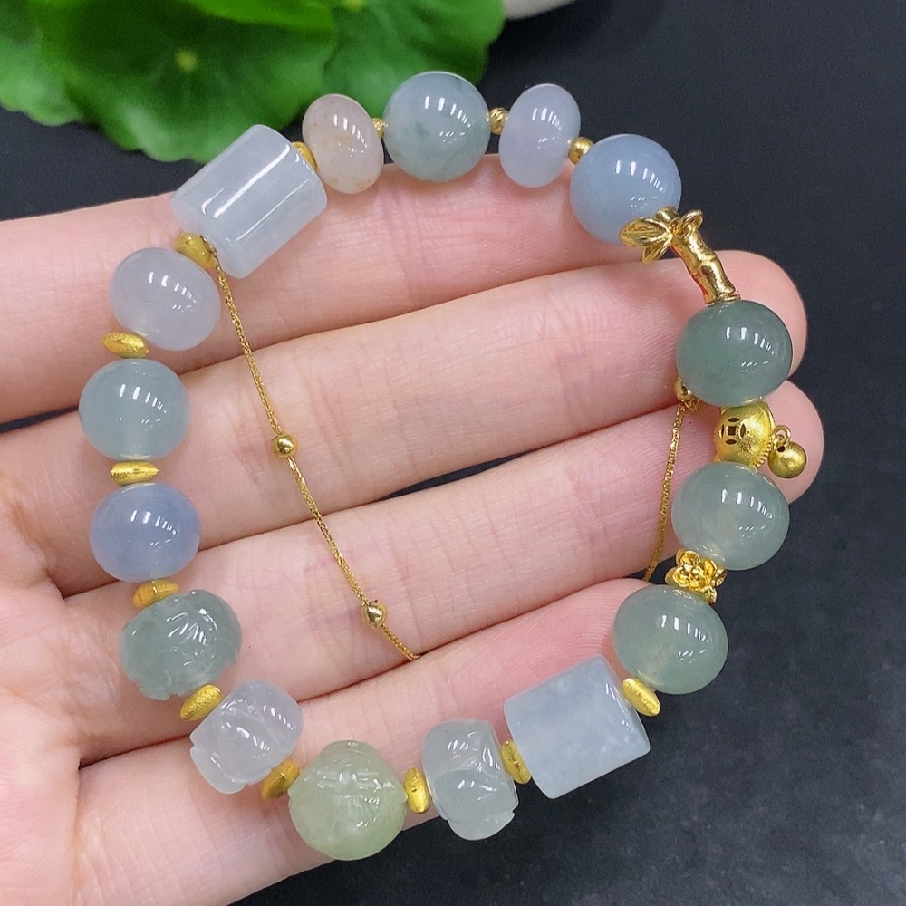 F33941168 Jadeite Bracelet Suspected Red Marked as Gold-Plated, Chain Unmarked Surface Gold Content 75%, Other Unmarked Surfaces Gold Content 63%, Total Weight Approx. 25.7g, Size 9.9mm