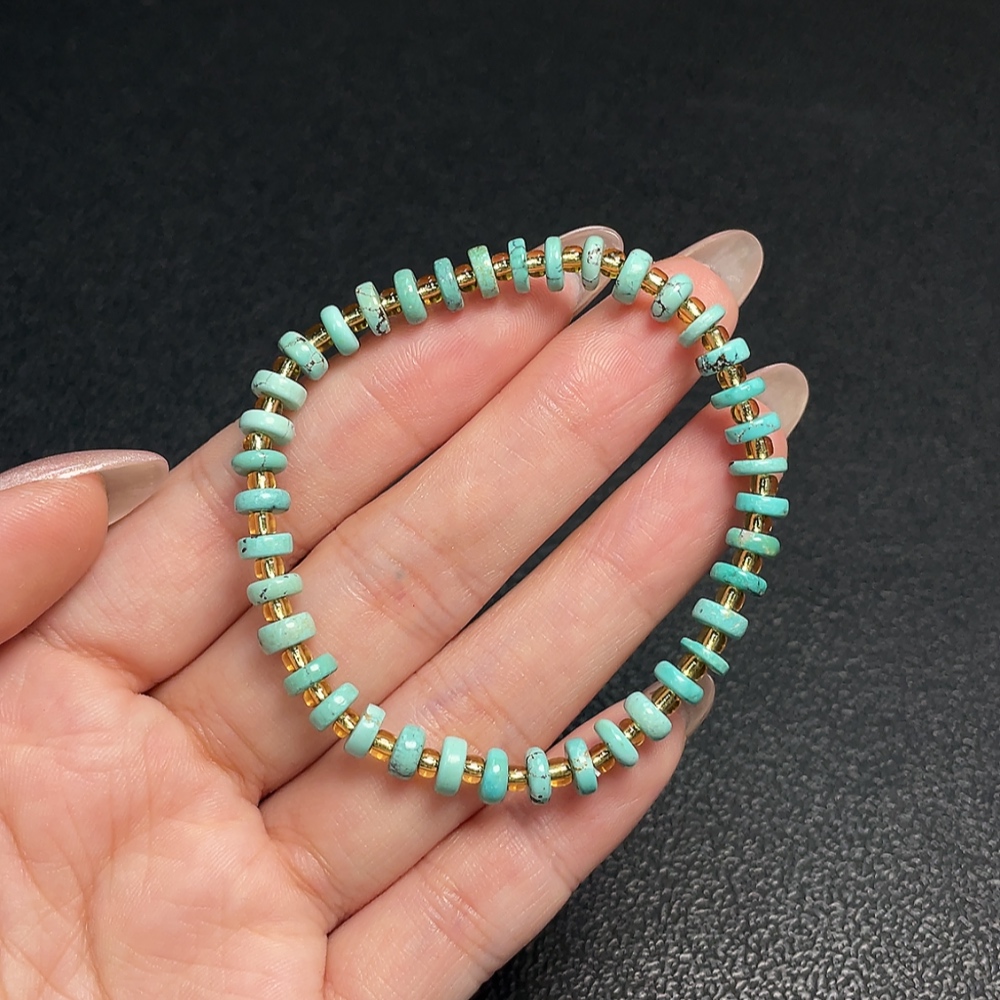 C34991309 Turquoise Bracelet with Other Mineral Components Non-Gold Total Weight Approx. 6.03g Size About 5.6mm (Including Minerals)