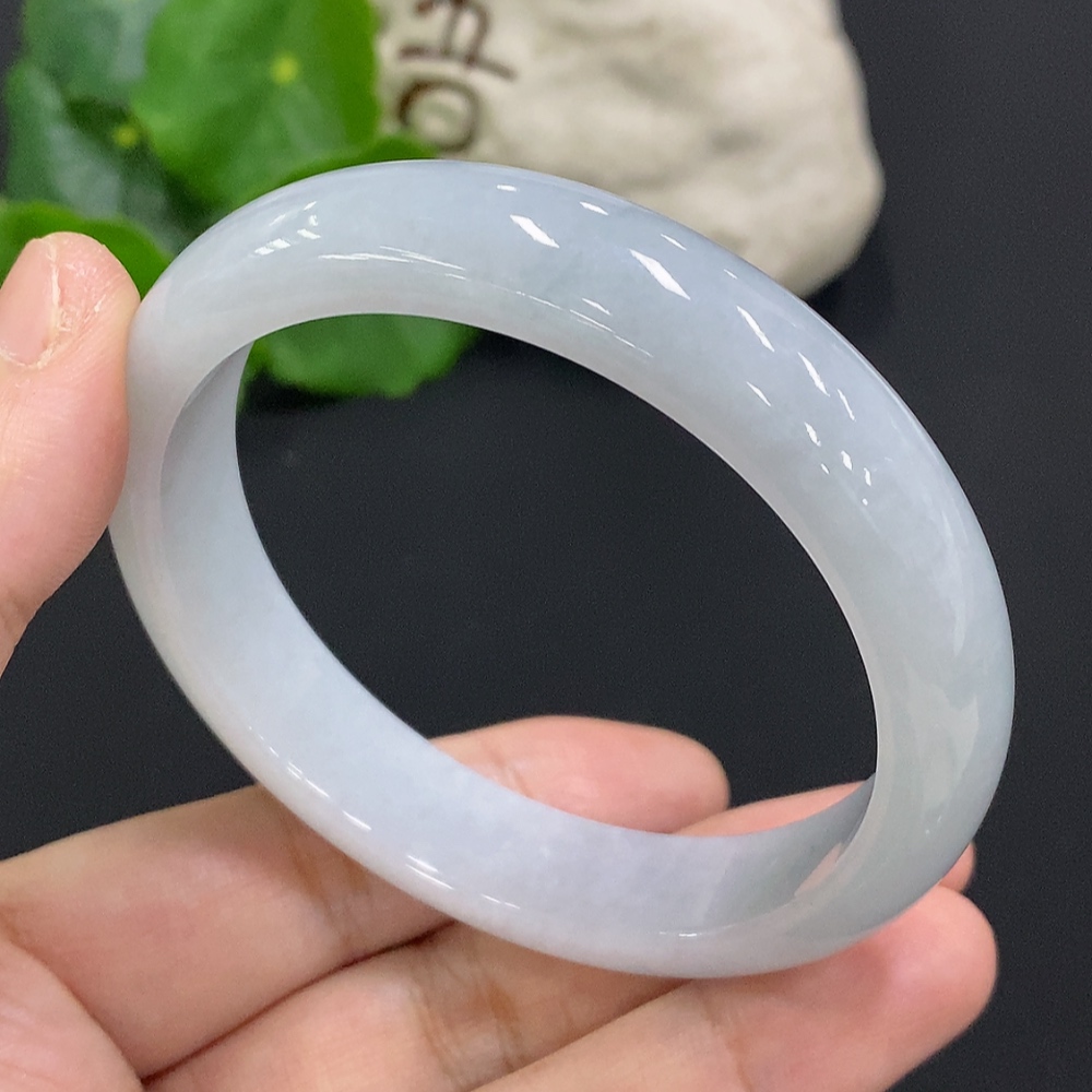 F34051144 Jadeite Round Bangle Size 57.3 Total Weight Approx. 51.9g