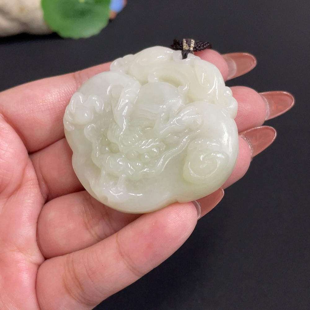 H34074310 Hetian Jade Pendant Dragon Total Weight approx. [with rope] 54.3g