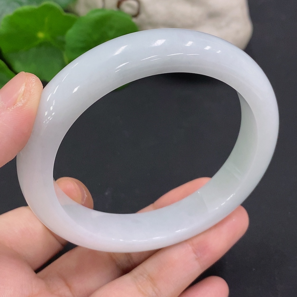 F34962436 Jadeite Round Bangle Size 60.6 Total Weight Approx. 70.8g