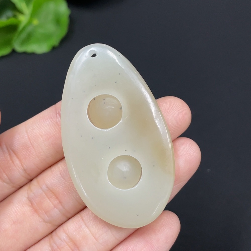 H29430621 Hetian Jade Pendant  Antique Style  Total Weight: Approx. 14g
