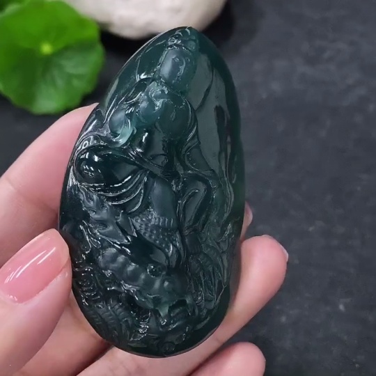 F34977085 Jadeite Pendant of Imperial Dragon Guanyin, total weight approximately 52.6g