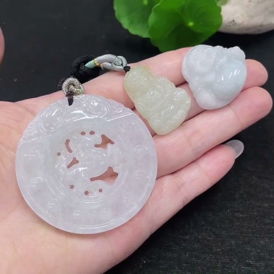 F32735263 Jadeite Pendant Wholesale Set