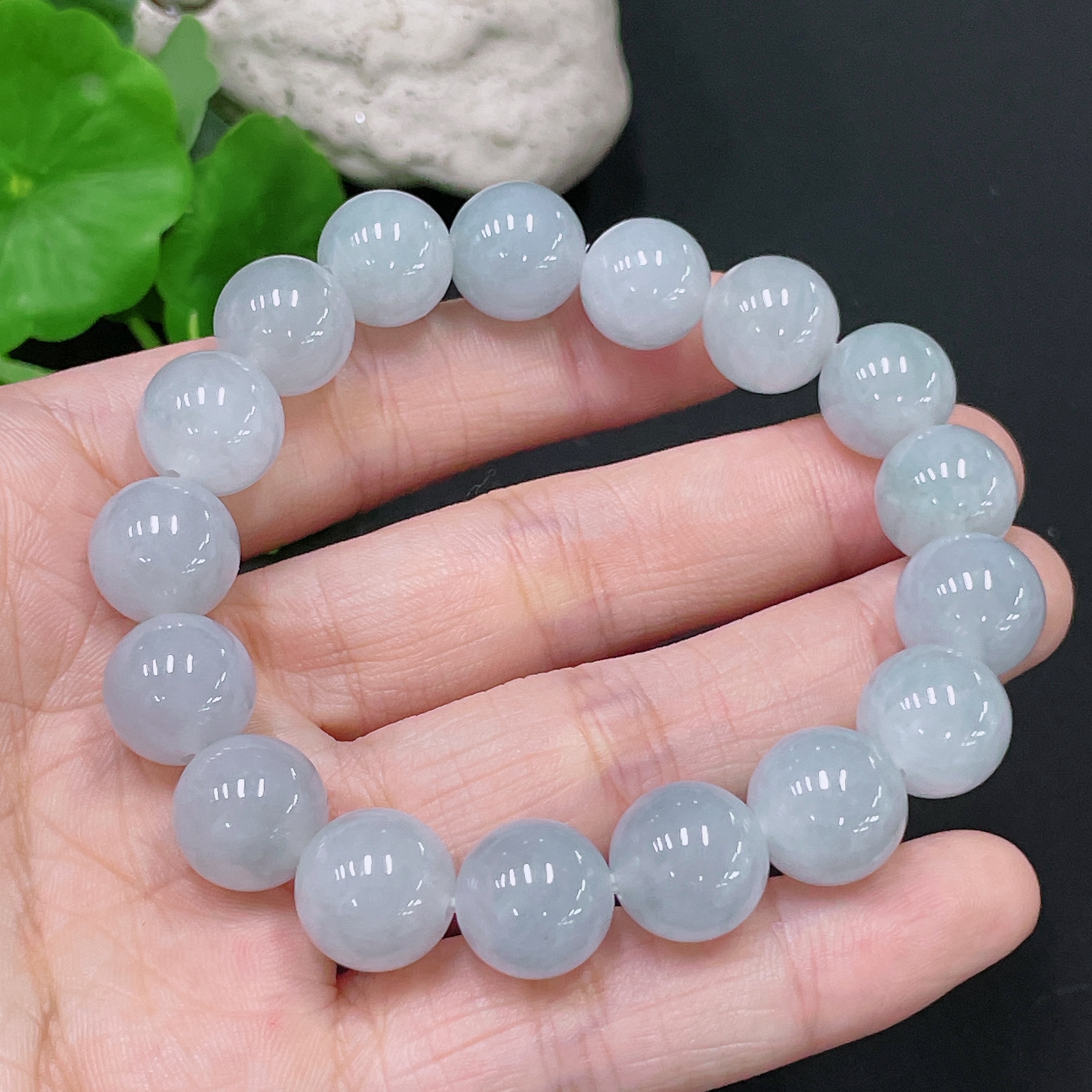 F33865617 Jadeite Bead Bracelet Approximately 12mm Total Weight About 51.55g