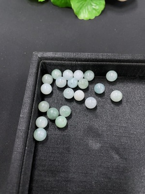F41935341 翡翠珠子 一手走