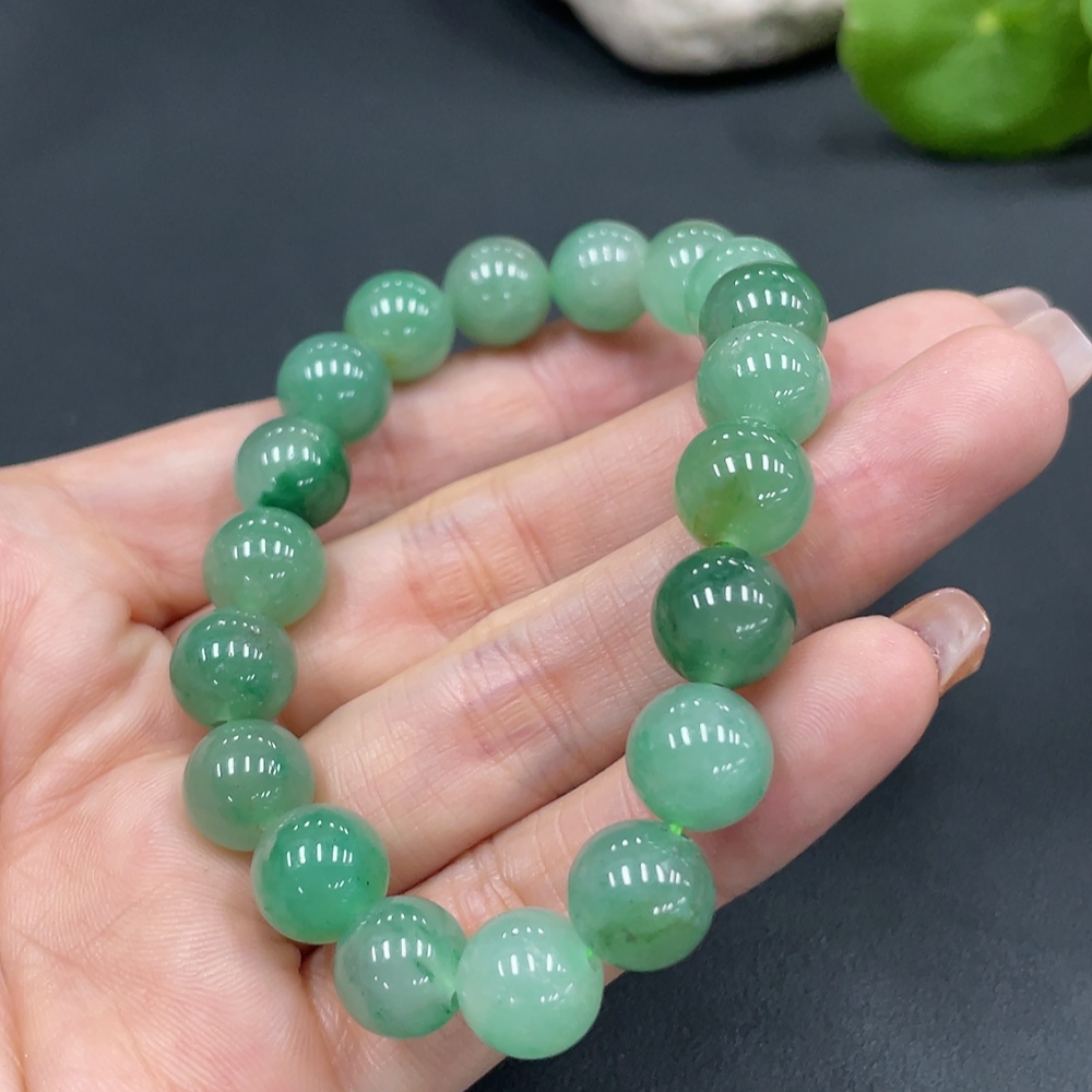 H23686828 Dulong jade bracelet, approx. 10.2mm beads, total weight approx. 29g