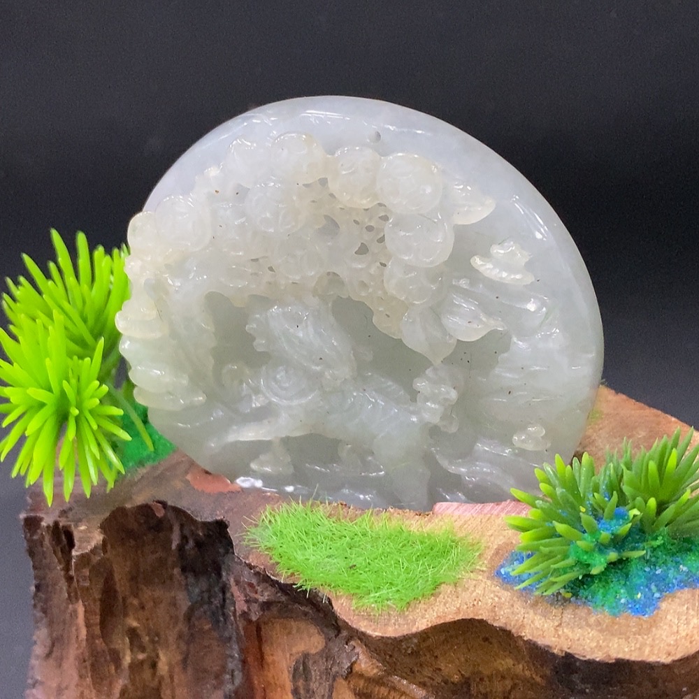 F29411879 Jadeite Ornament with Base