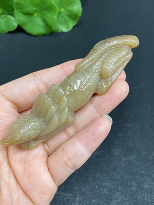 H31668325 Hetian Jade Pendant Lizard Total Weight Approx. 46.1g