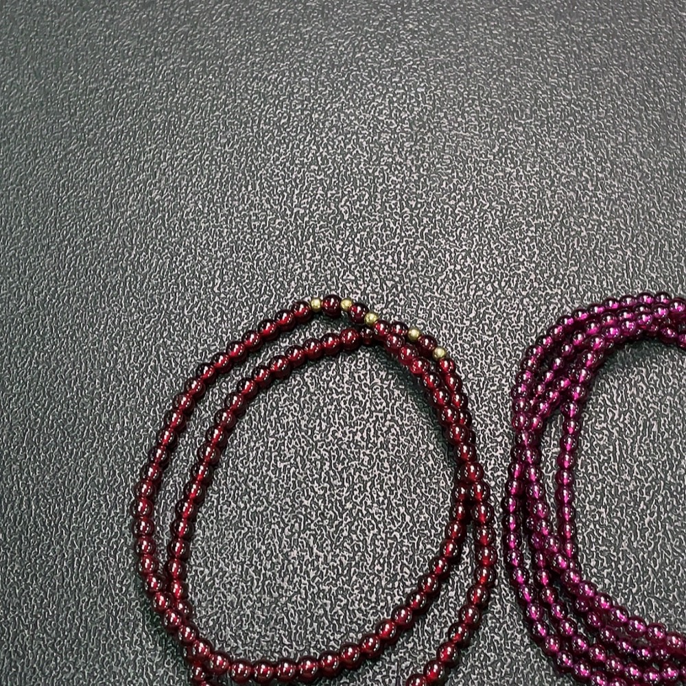 C34949389 Garnet Bead Strand Non-Gold Total Weight Approx. 37.91g Sell as a Lot
