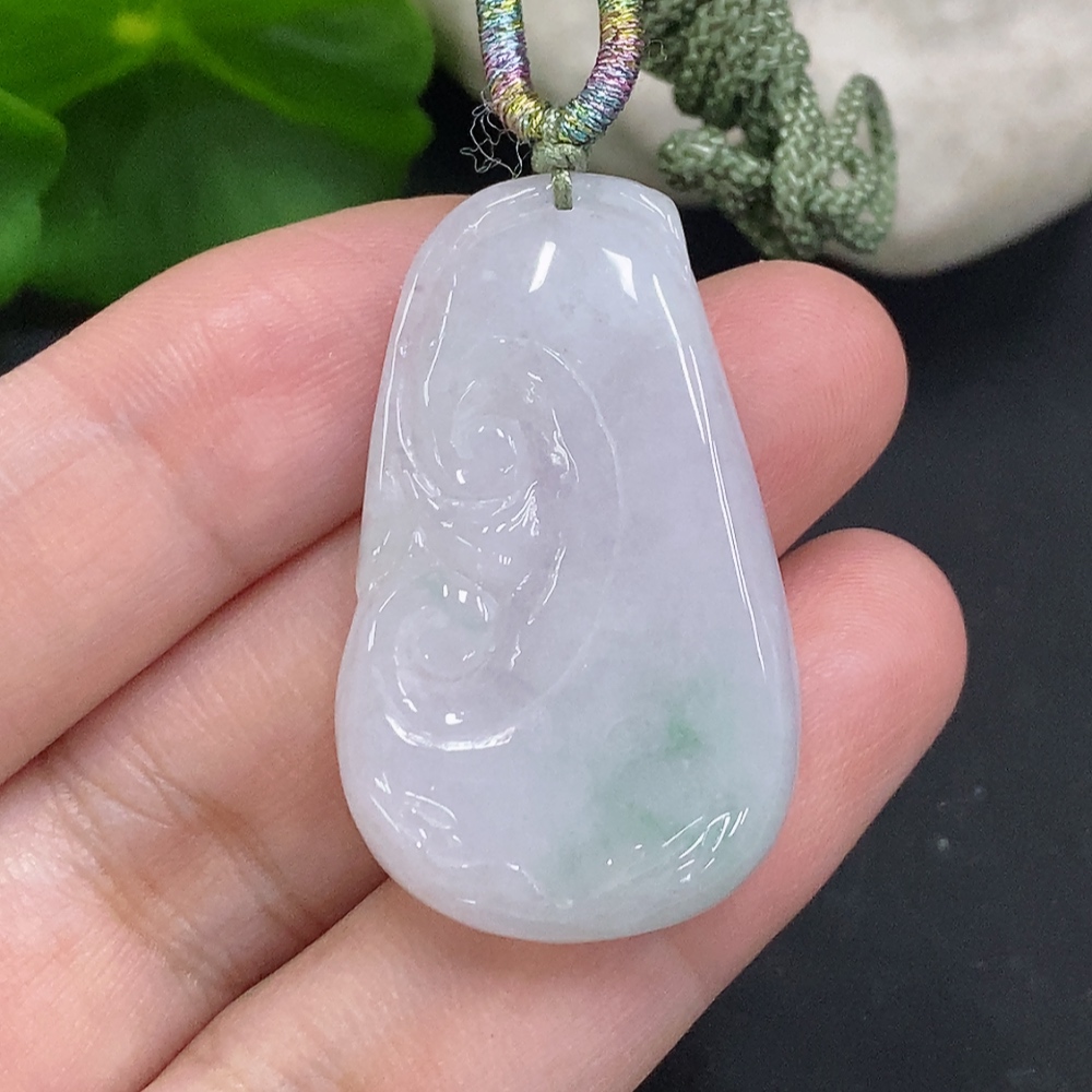 F35107723 Jadeite Ruyi Pendant, total weight including string approximately 10.1g
