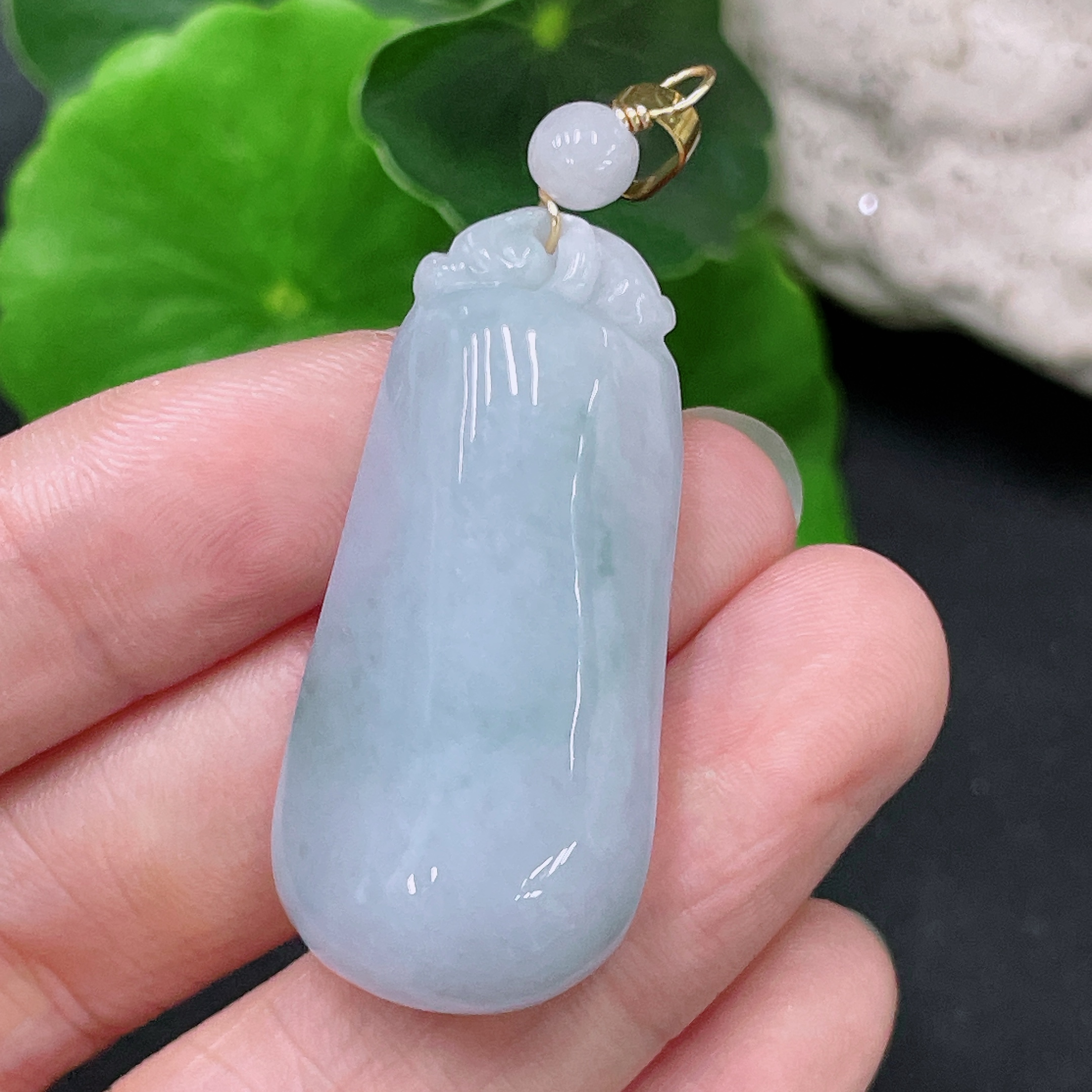 F33894142 Jadeite Auspicious Melon Pendant Total Weight Approx. 14.2g (Non-Gold Inlaid)