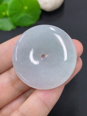 F46594189 翡翠平安扣 货品总重量约15.5克
