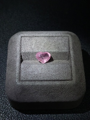 C31577491 Spinel Loose Stone Total Weight Approx. 2.82 Carats