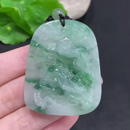 F34003211 Jadeite Soaring Dragon Pendant with a total product weight of approximately 31.4g (including rope weight)