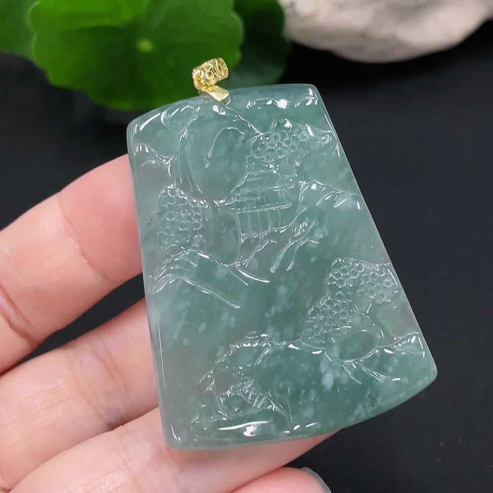 F30460015 Jadeite landscape pendant plaque Total weight about 17g (non-gold-inlaid)