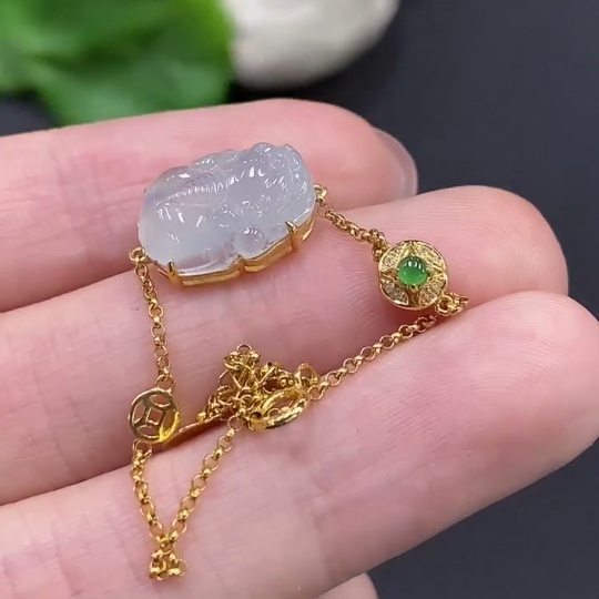 F17858292 JadeitePi Xiu Inlaid Bracelet 18K Gold Total Weight Approx. 2.2g