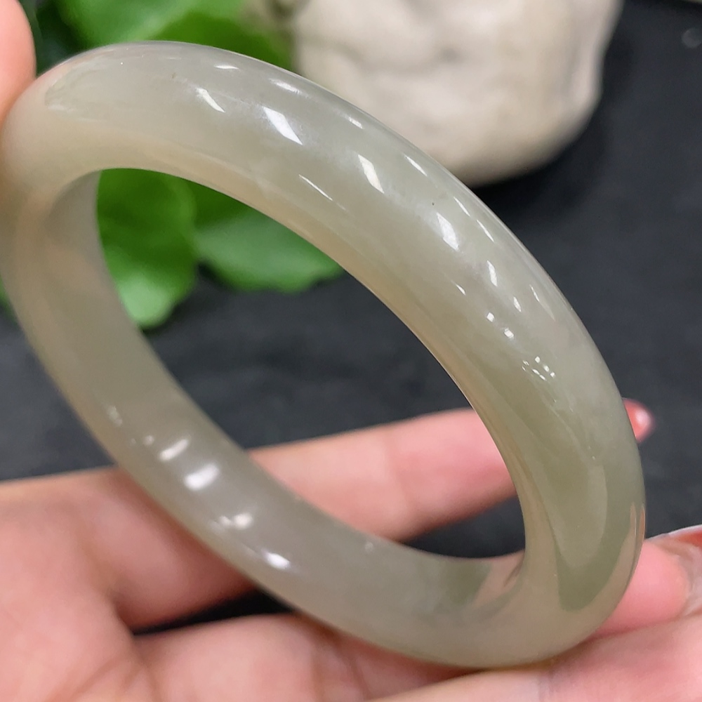 H34981219 Hetian Jade Round Bracelet Size 57.3 Total Weight Approx. 55.3g