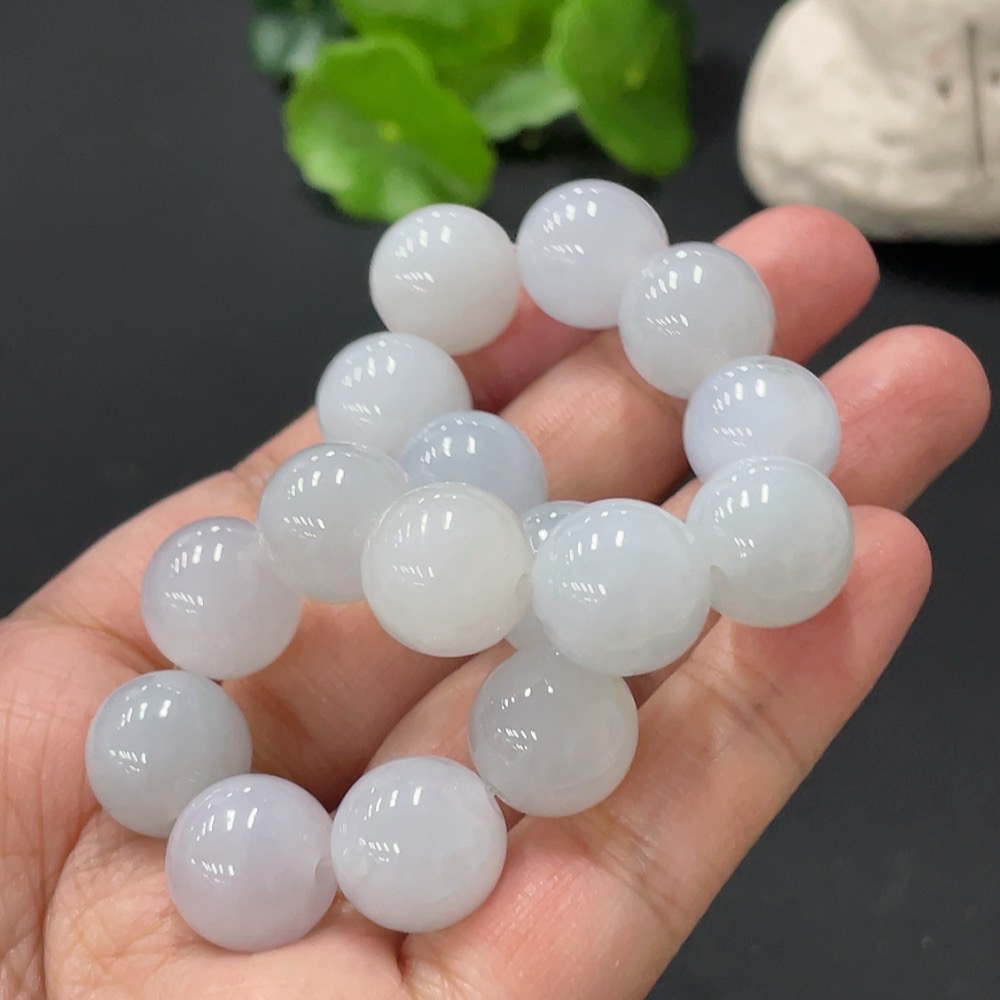 F30449621 Jadeite bead bracelet approx. 13.1mm with total weight about 62.1g