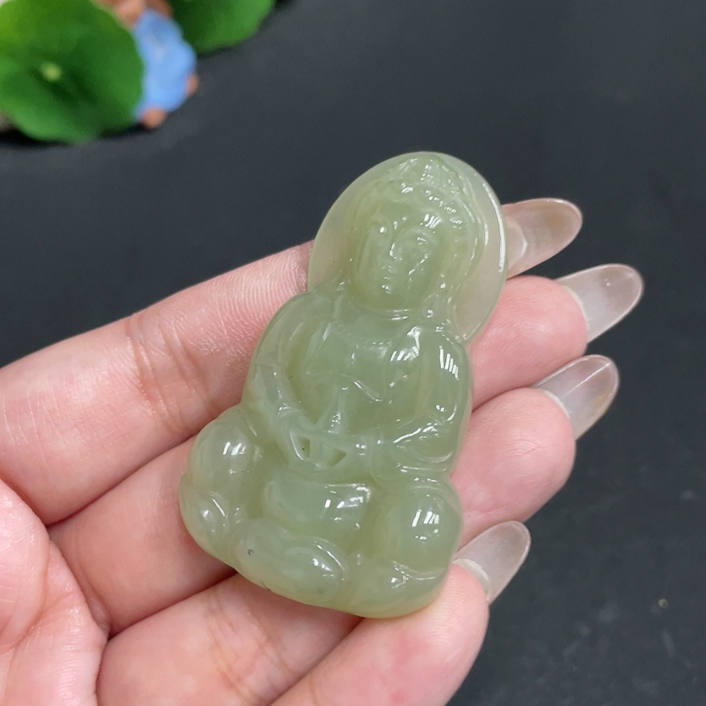 H29358838 Hetian Jade Pendant Guanyin Total Weight About 25.7g