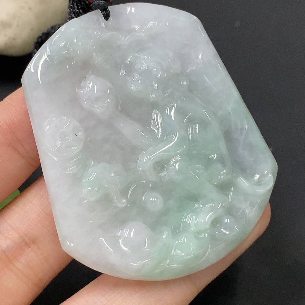 F29394196 JadeitePendant (Total Weight Without Rope: Approx. 30.35g)