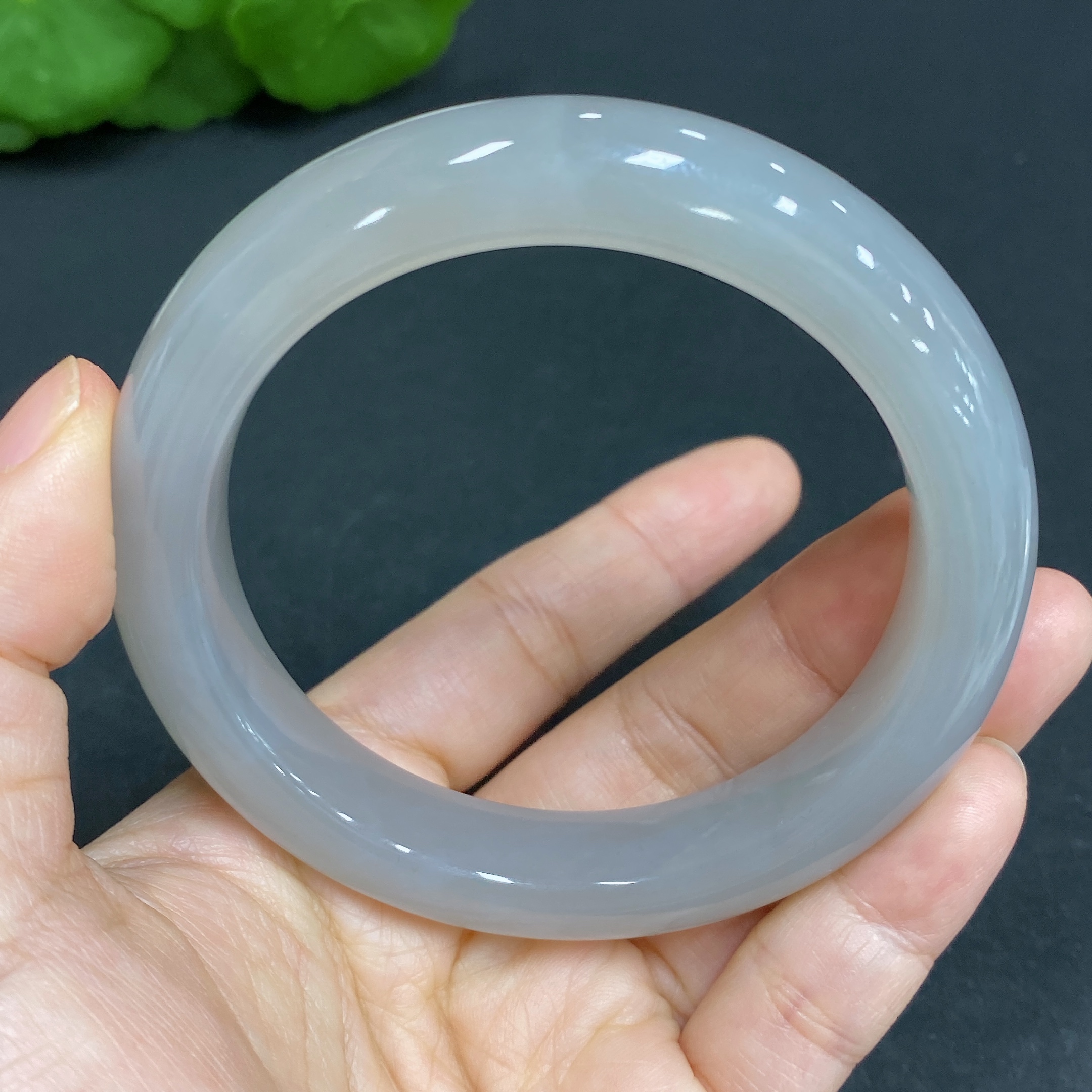 H29375223 Hetian Jade Round Bracelet Size 58 Total Weight Approx. 66.4g