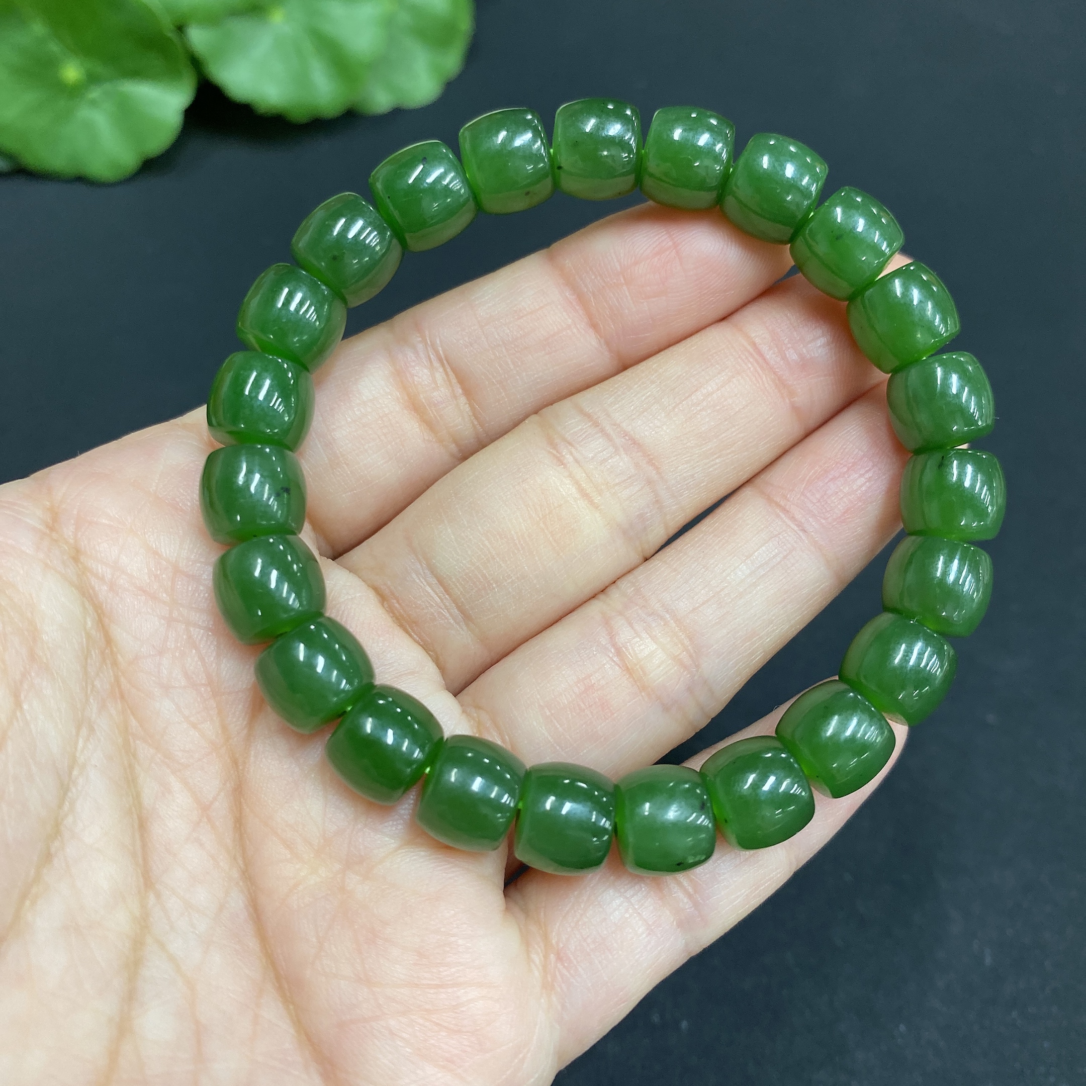 H34014846 Hetian Jade Jasper Bracelet Approx. 8.6 mm Total Weight Approx. 27.1g