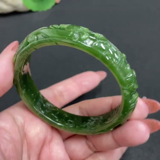 H34004262 Hetian Jade Jasper Carved Flower Bracelet Size 57.3 Total Weight Approx. 44.1g