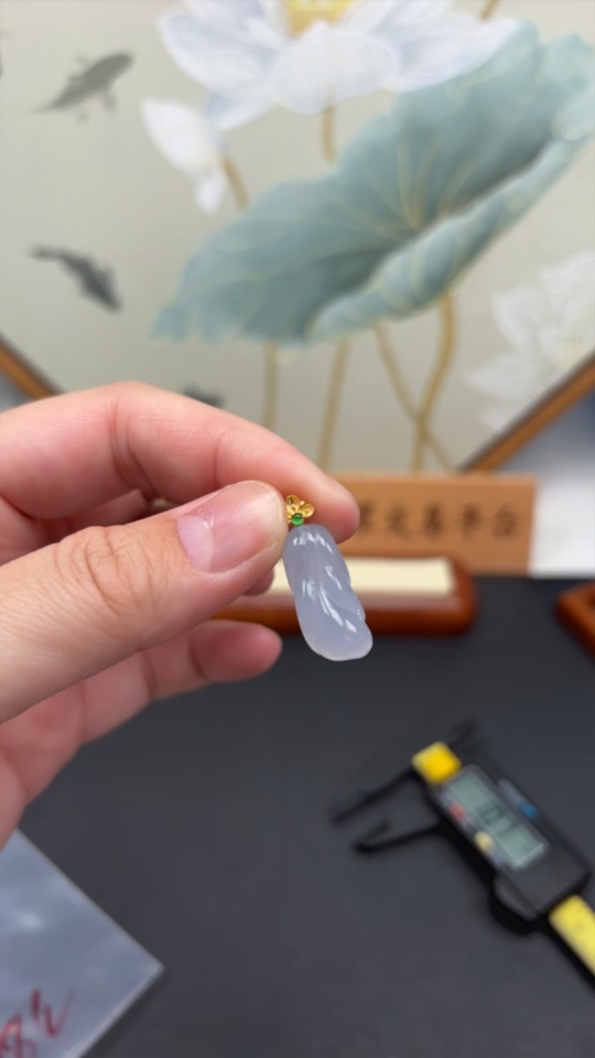 F32732192 Jadeite Pendant 18K Total Weight Approx. 2.64g